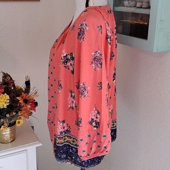 Fig and Flower Top - Picture 4 of 10